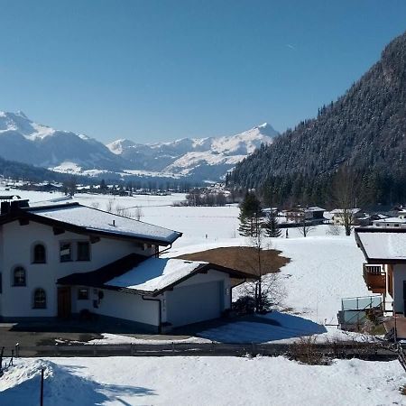 Appartement Bio Bauernhof Geisl à Sankt Ulrich am Pillersee Extérieur photo